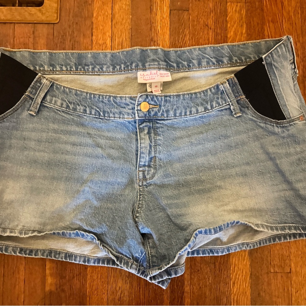 Isabel Maternity by Ingrid & Isabel Blue Jean Shorts